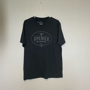 Rural Cloth Grey America Beef Tee Size Large Like New